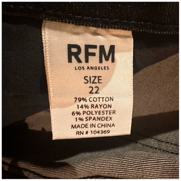 RFM Los Angeles MIA High Rise Boot Cut Ripped Distressed Dark Blue Jeans Size 22 - Picture 15 of 16